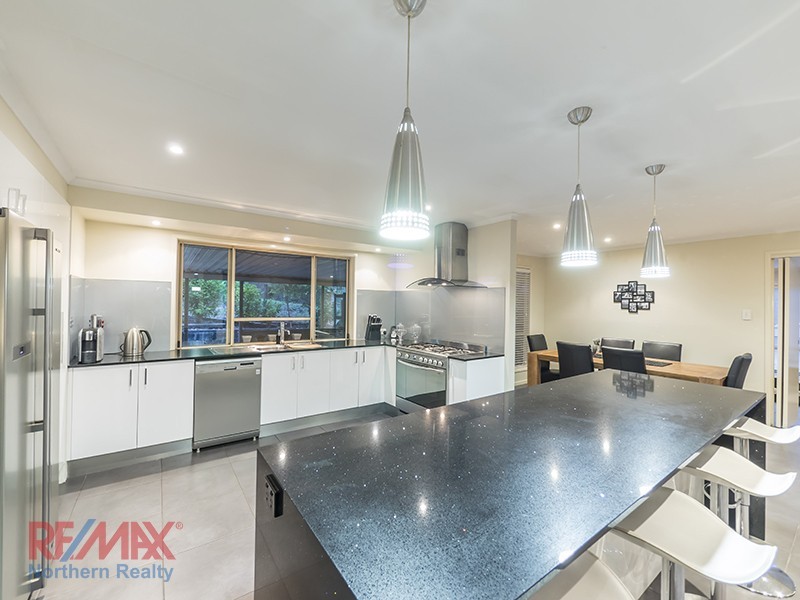 26 Montego Court, Eatons Hill QLD 4037