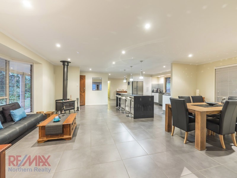 26 Montego Court, Eatons Hill QLD 4037