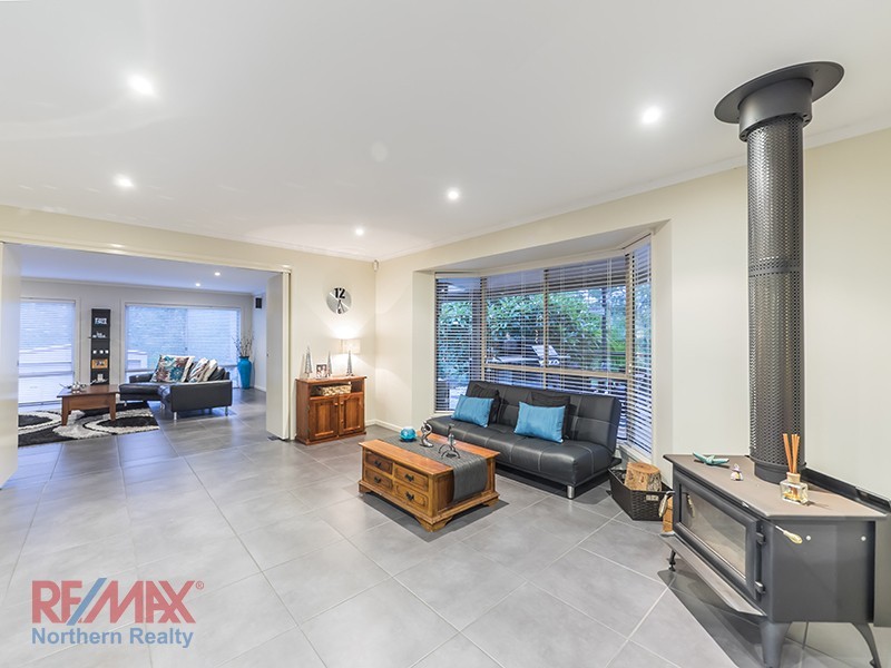 26 Montego Court, Eatons Hill QLD 4037