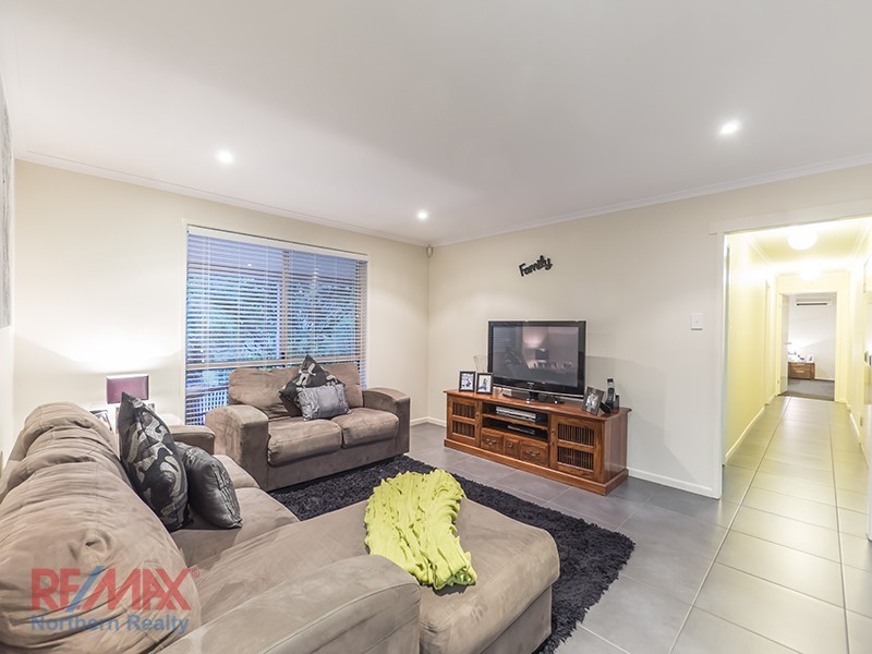 26 Montego Court, Eatons Hill QLD 4037