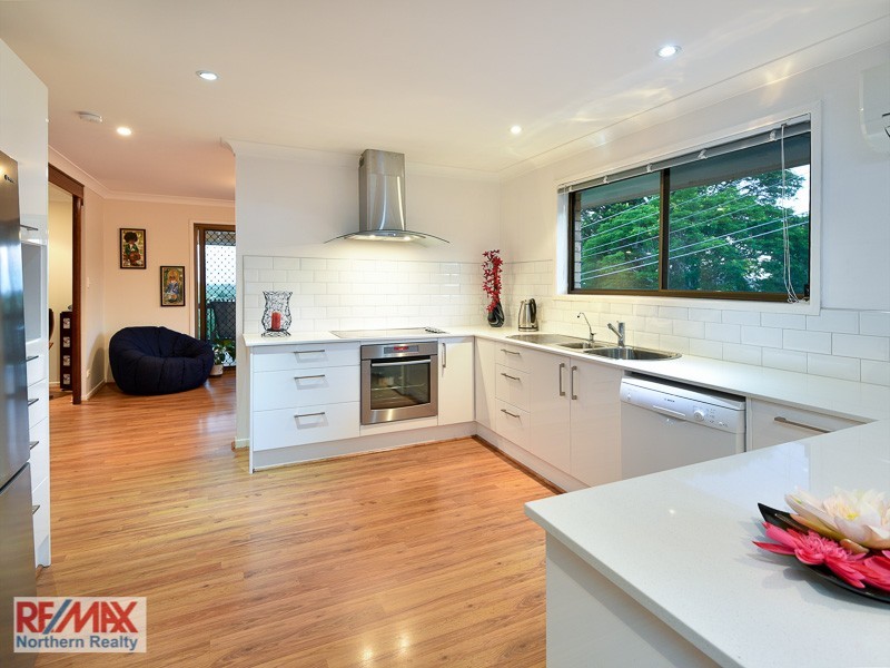 32 Warrimoo Street, Bracken Ridge QLD 4017