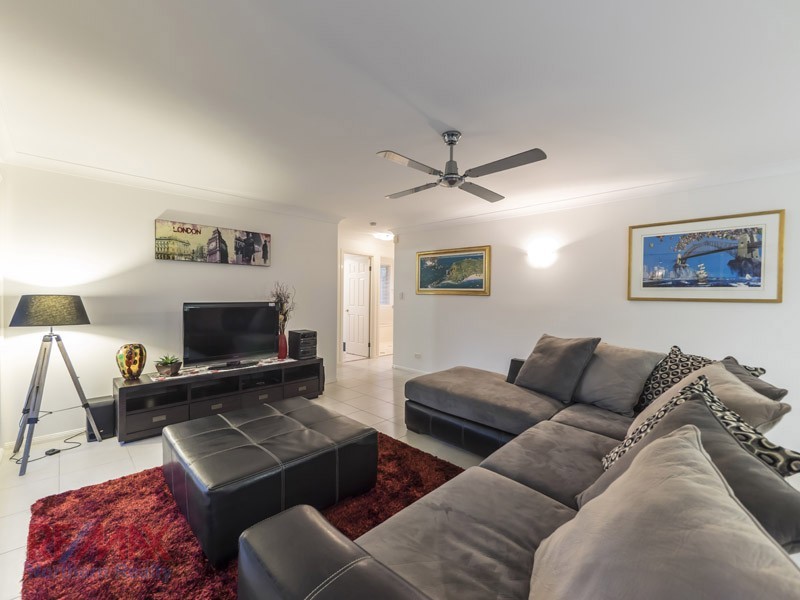 11 Queen Elizabeth Dve, Eatons Hill QLD 4037