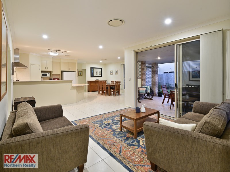 6 Lukla Court, Warner QLD 4500