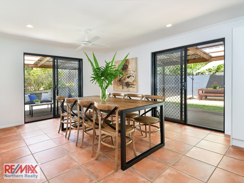 17 Snow Wood Drive, Eatons Hill QLD 4037