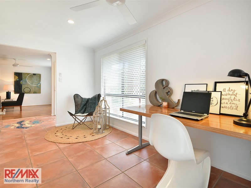 17 Snow Wood Drive, Eatons Hill QLD 4037