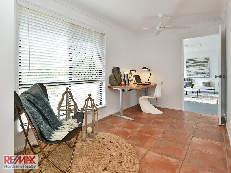 17 Snow Wood Drive, Eatons Hill QLD 4037