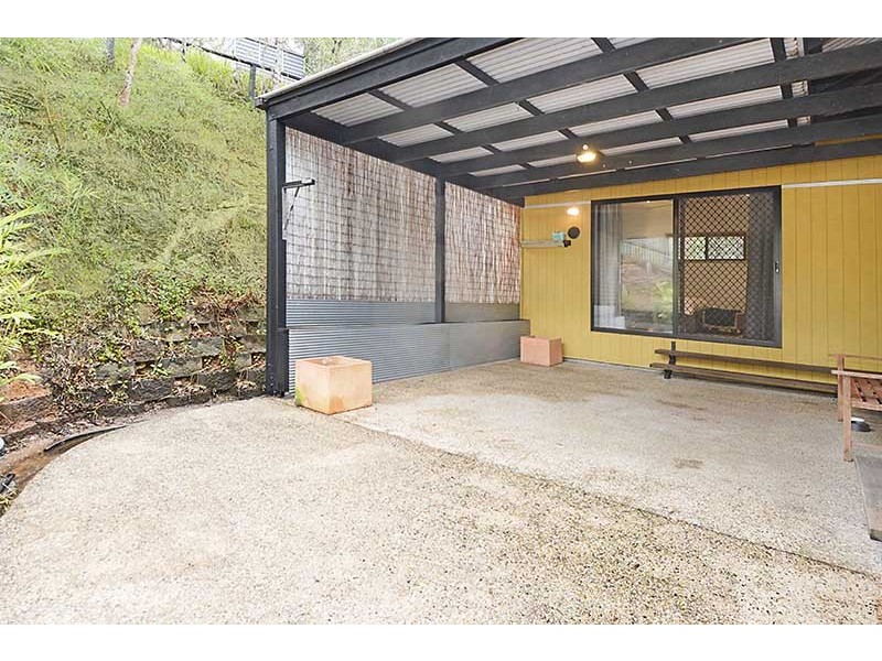 31 Larwood Place, Ferny Hills QLD 4055