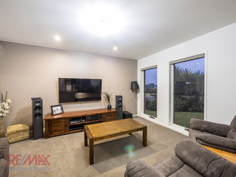 16 Caspian Pde, Warner QLD 4500