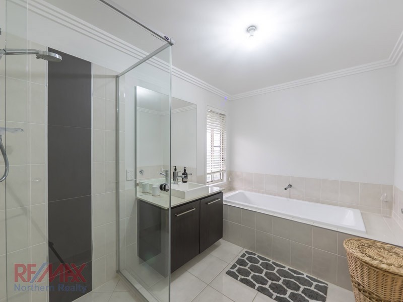 16 Caspian Pde, Warner QLD 4500