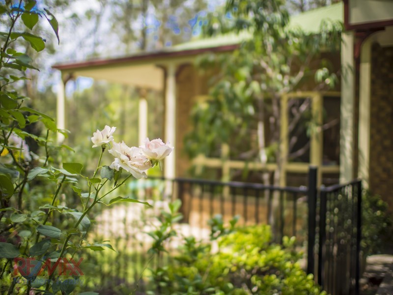 3 Hillgrove Cl, Eatons Hill QLD 4037