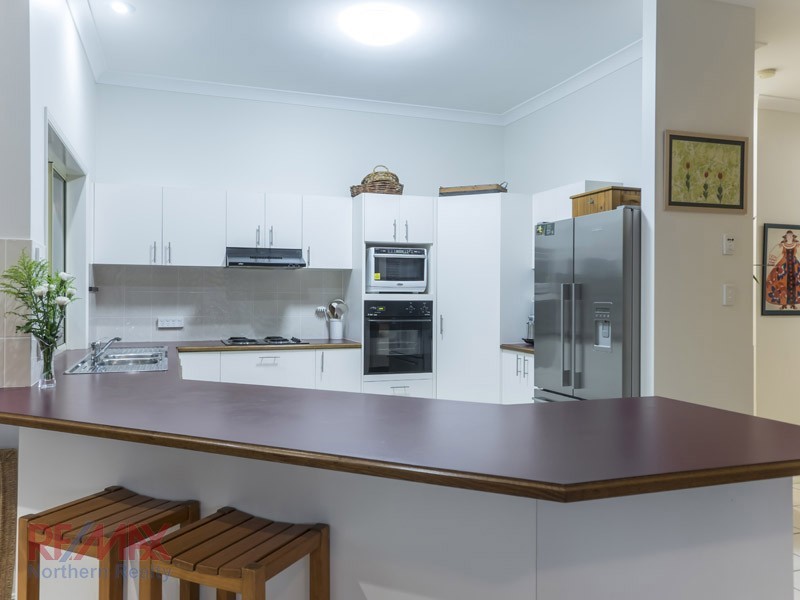3 Hillgrove Cl, Eatons Hill QLD 4037