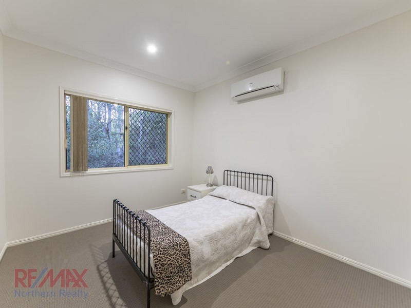 3 Hillgrove Cl, Eatons Hill QLD 4037