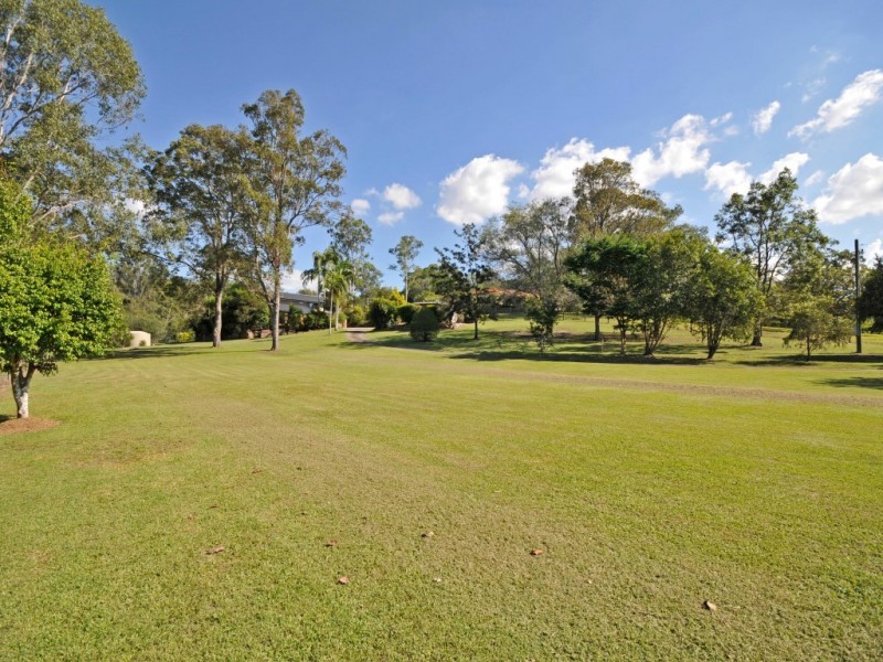 11 Bergin Creek Rd, Bunya QLD 4055