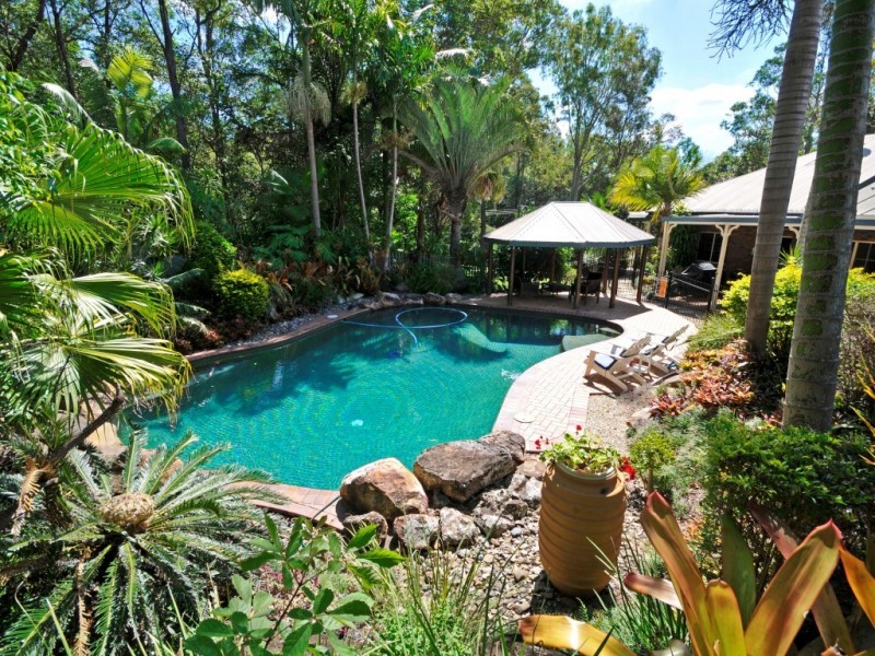 8 Regatta Avenue, Bunya QLD 4055