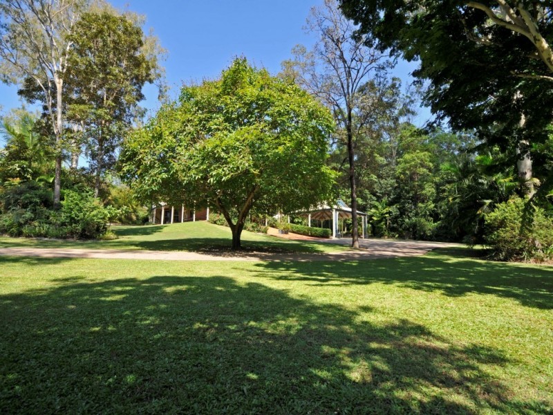 8 Regatta Avenue, Bunya QLD 4055