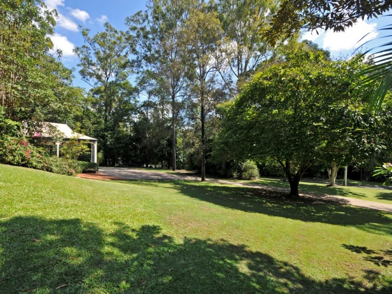 8 Regatta Avenue, Bunya QLD 4055