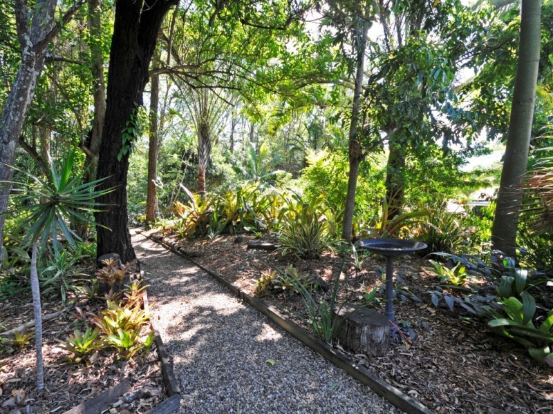 8 Regatta Avenue, Bunya QLD 4055