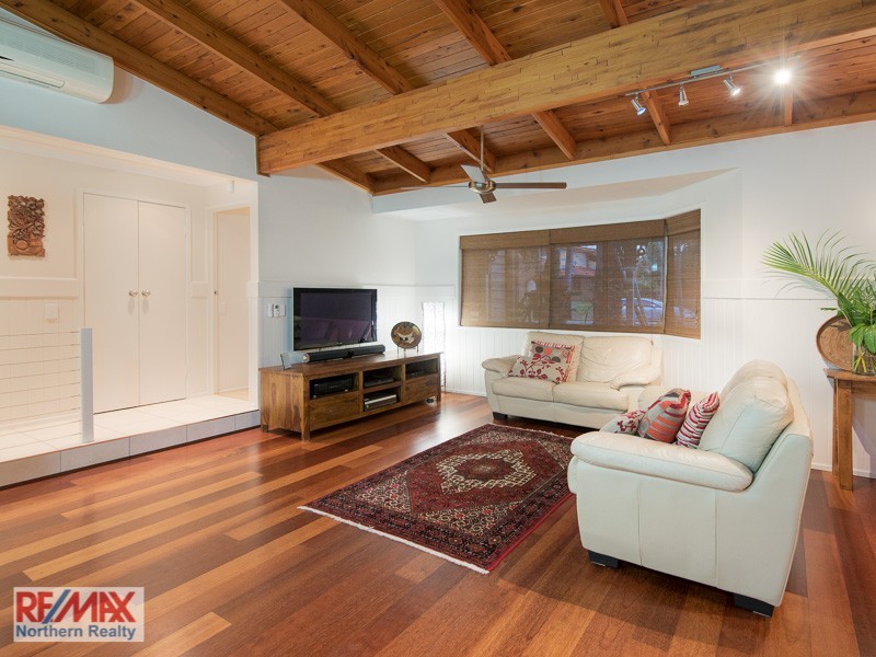 2 Barwing Court, Albany Creek QLD 4035