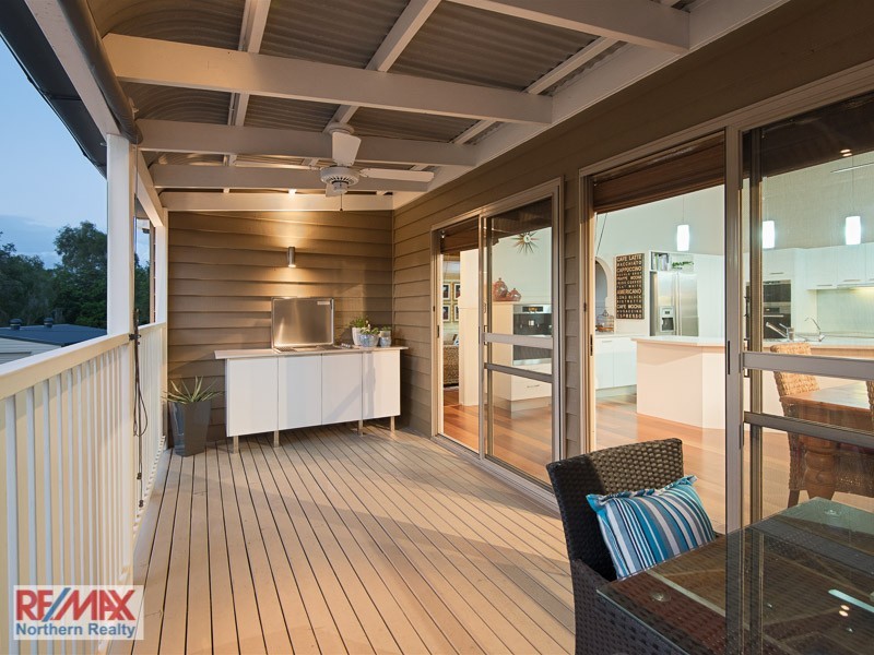 2 Barwing Court, Albany Creek QLD 4035