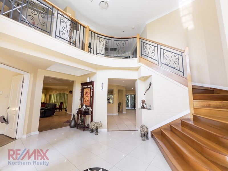 36 Palmetto Place, Bridgeman Downs QLD 4035