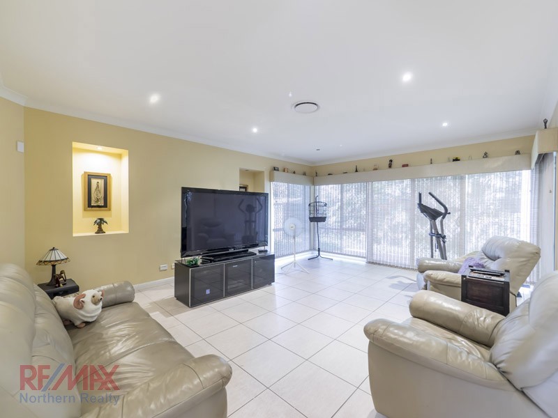 36 Palmetto Place, Bridgeman Downs QLD 4035