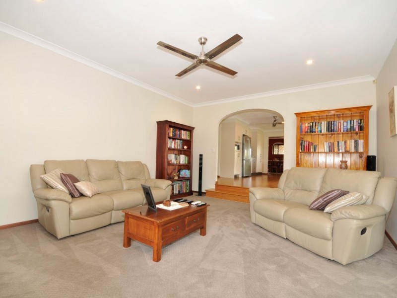 142 Faheys Road West, Albany Creek QLD 4035