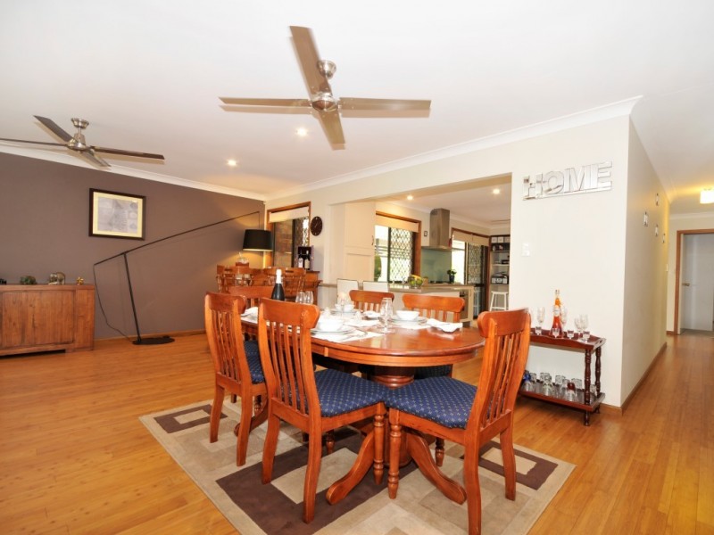 142 Faheys Road West, Albany Creek QLD 4035