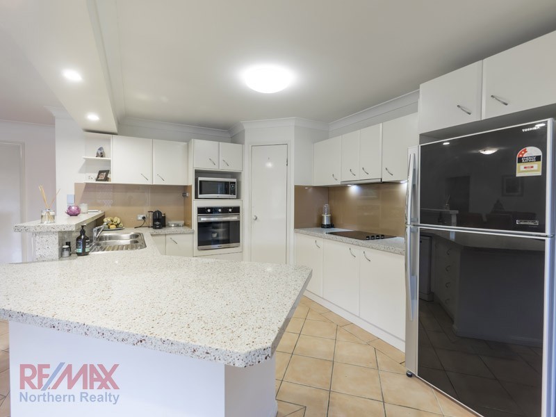 10 De Vito Place, Mcdowall QLD 4053