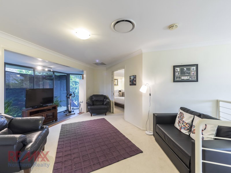 12 Diana Court, Eatons Hill QLD 4037