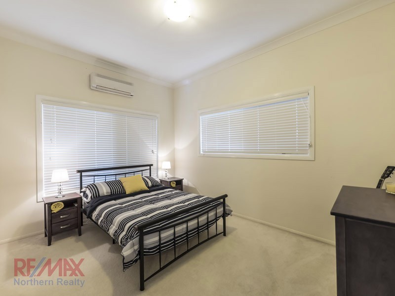 12 Diana Court, Eatons Hill QLD 4037