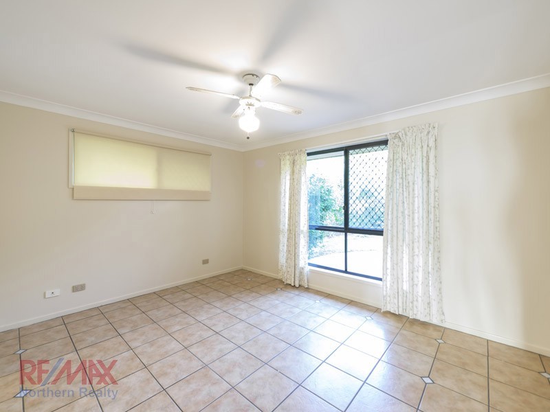 27 Scenic Close, Albany Creek QLD 4035
