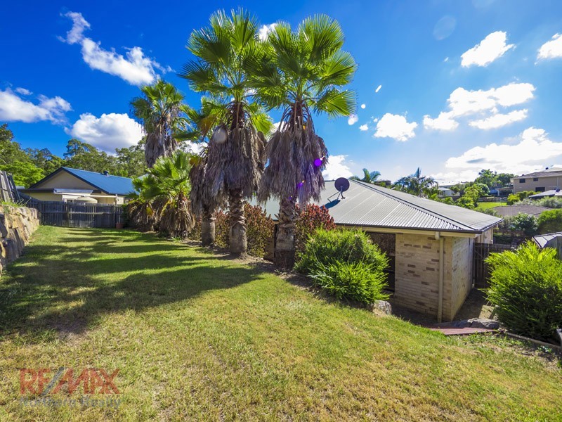138 Saraband Drive, Eatons Hill QLD 4037