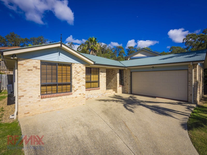 138 Saraband Drive, Eatons Hill QLD 4037
