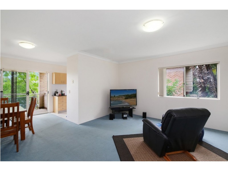 2/49-51 Beane Street, Gosford NSW 2250