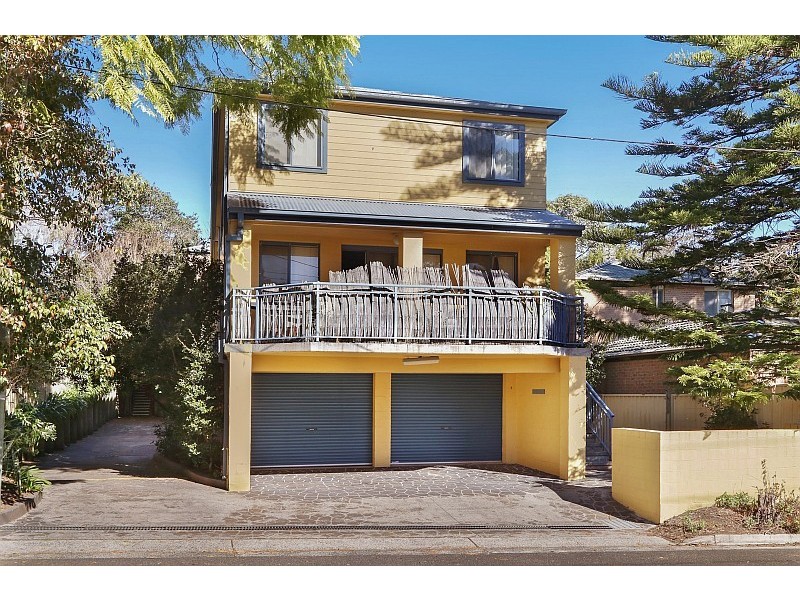 2/18 York Street, Point Frederick NSW 2250