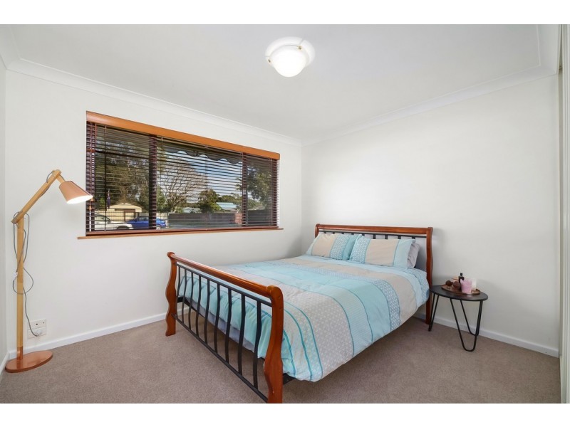 16 Onslow Avenue, Woy Woy NSW 2256