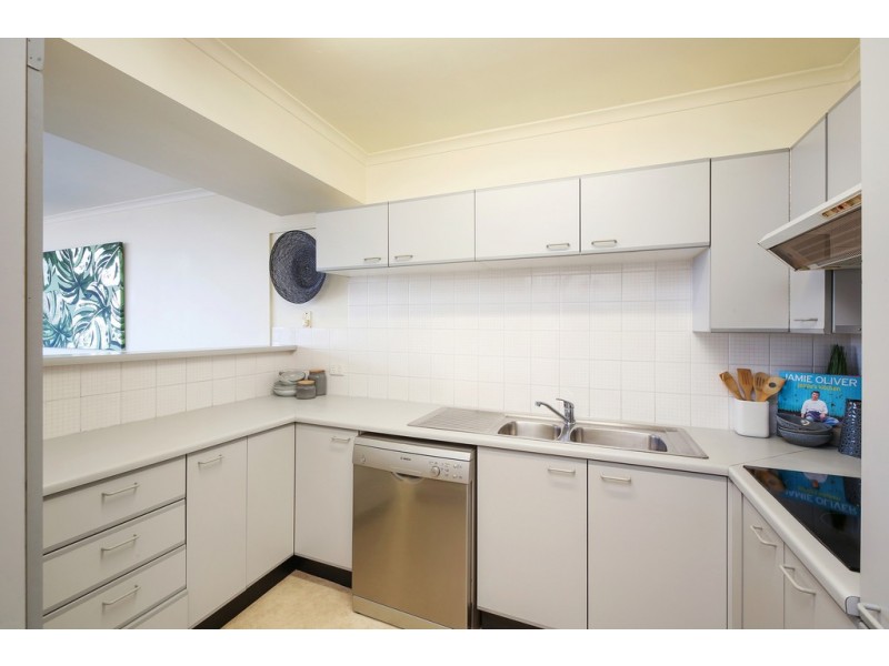 20/91-95 John Whiteway Drive, Gosford NSW 2250