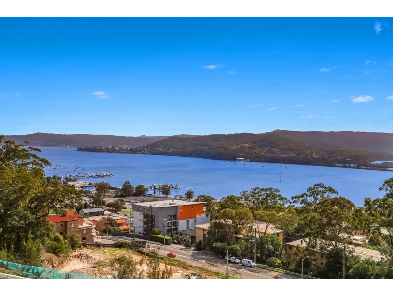 45/91-95 John Whiteway Drive, Gosford NSW 2250