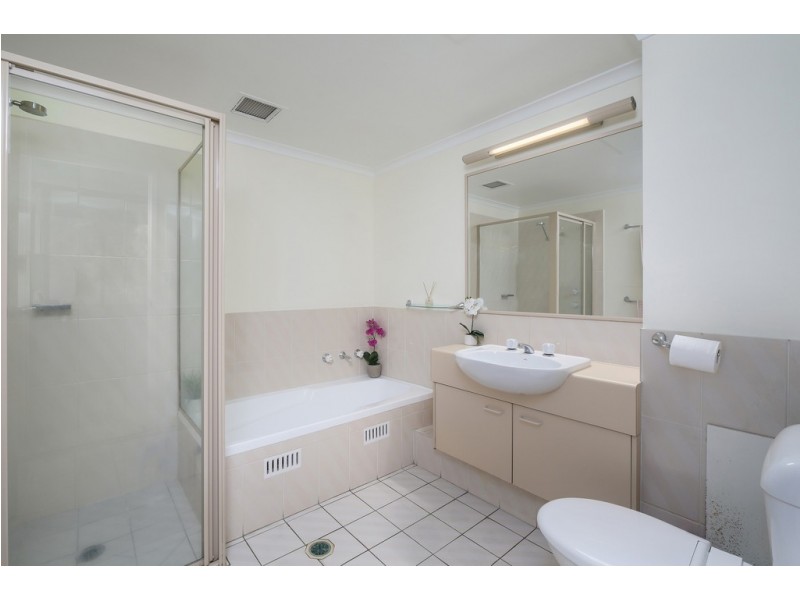 45/91-95 John Whiteway Drive, Gosford NSW 2250