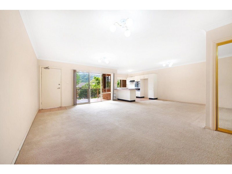 30/117 John Whiteway Drive, Gosford NSW 2250