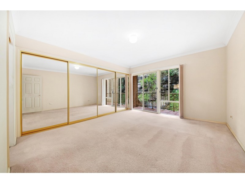 30/117 John Whiteway Drive, Gosford NSW 2250