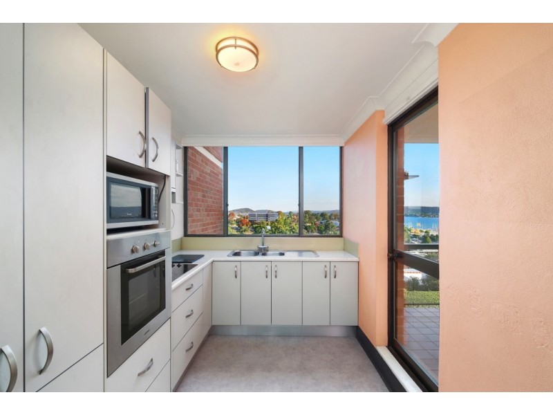 22/3 Joseph Lloyd Close, Gosford NSW 2250