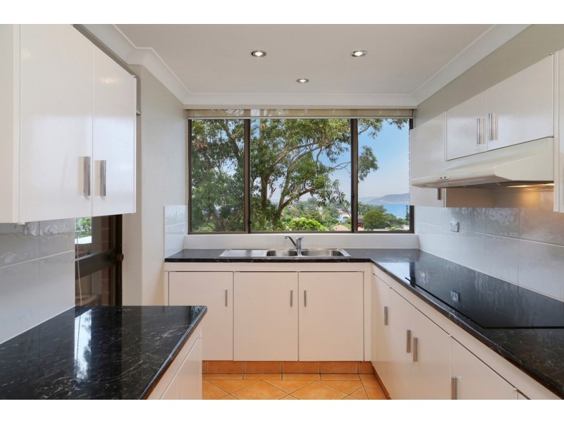 27/3 Joseph Lloyd Close, Gosford NSW 2250