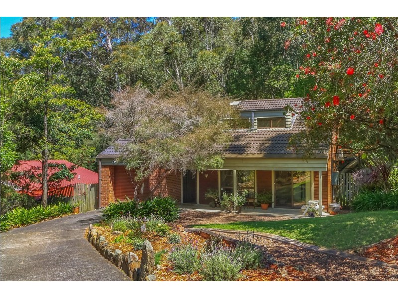 13 Pamela Close, Green Point NSW 2251