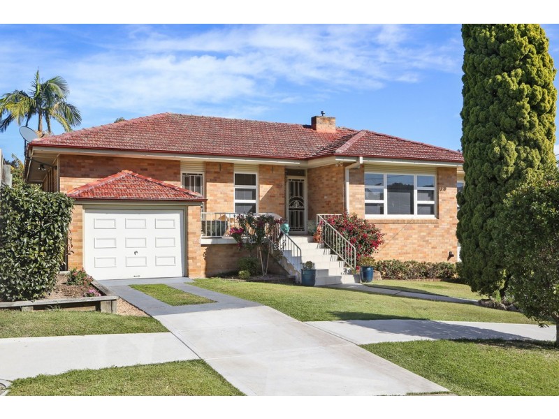 4 Brougham Street, East Gosford NSW 2250