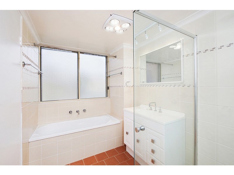 16/12-14 Hills Street, Gosford NSW 2250