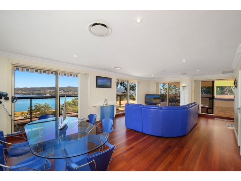 27/92-94 John Whiteway Drive, Gosford NSW 2250