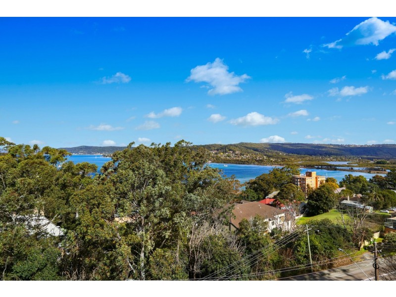 29/92 John Whiteway Drive, Gosford NSW 2250