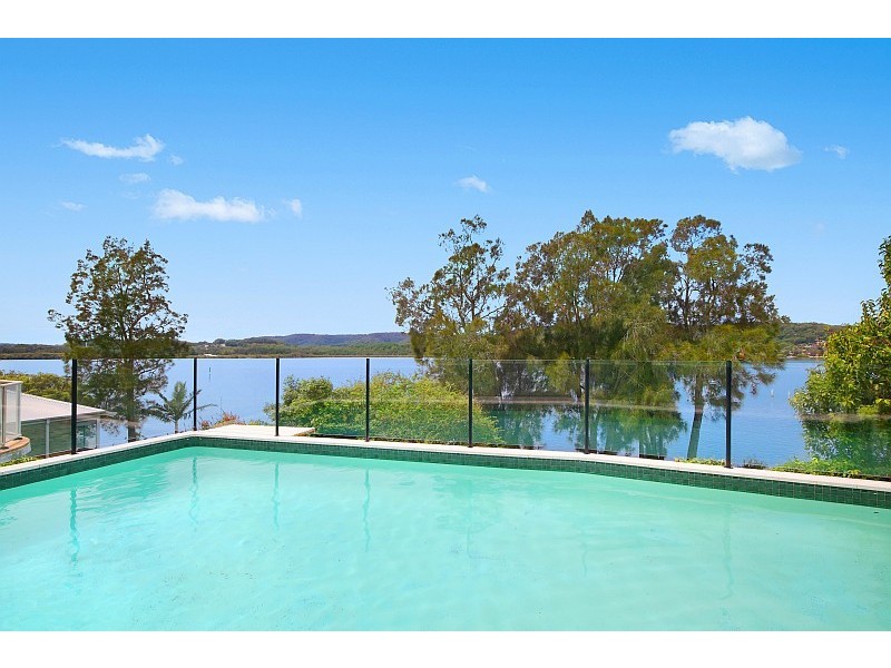 85 Caroline Street, East Gosford NSW 2250