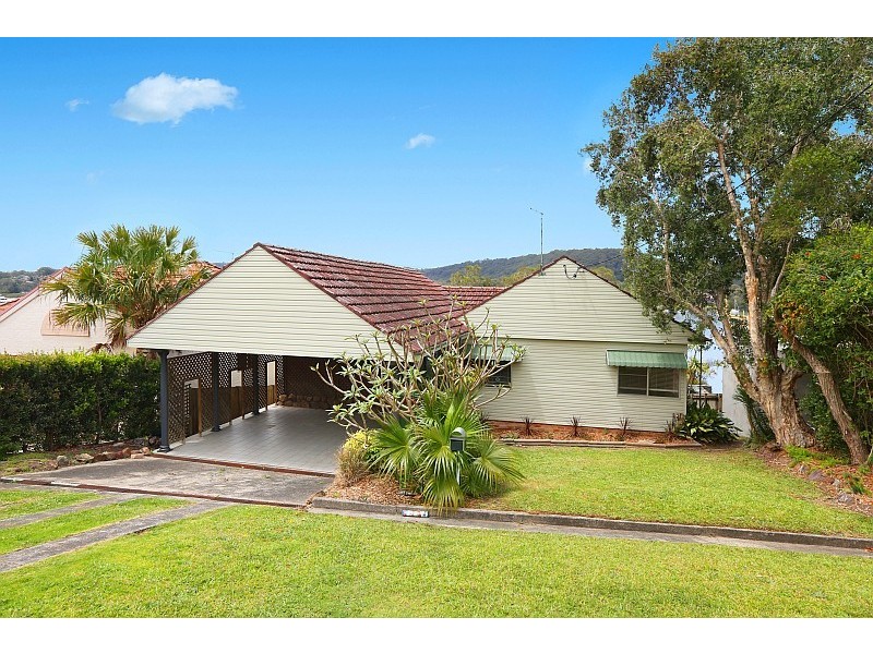 85 Caroline Street, East Gosford NSW 2250